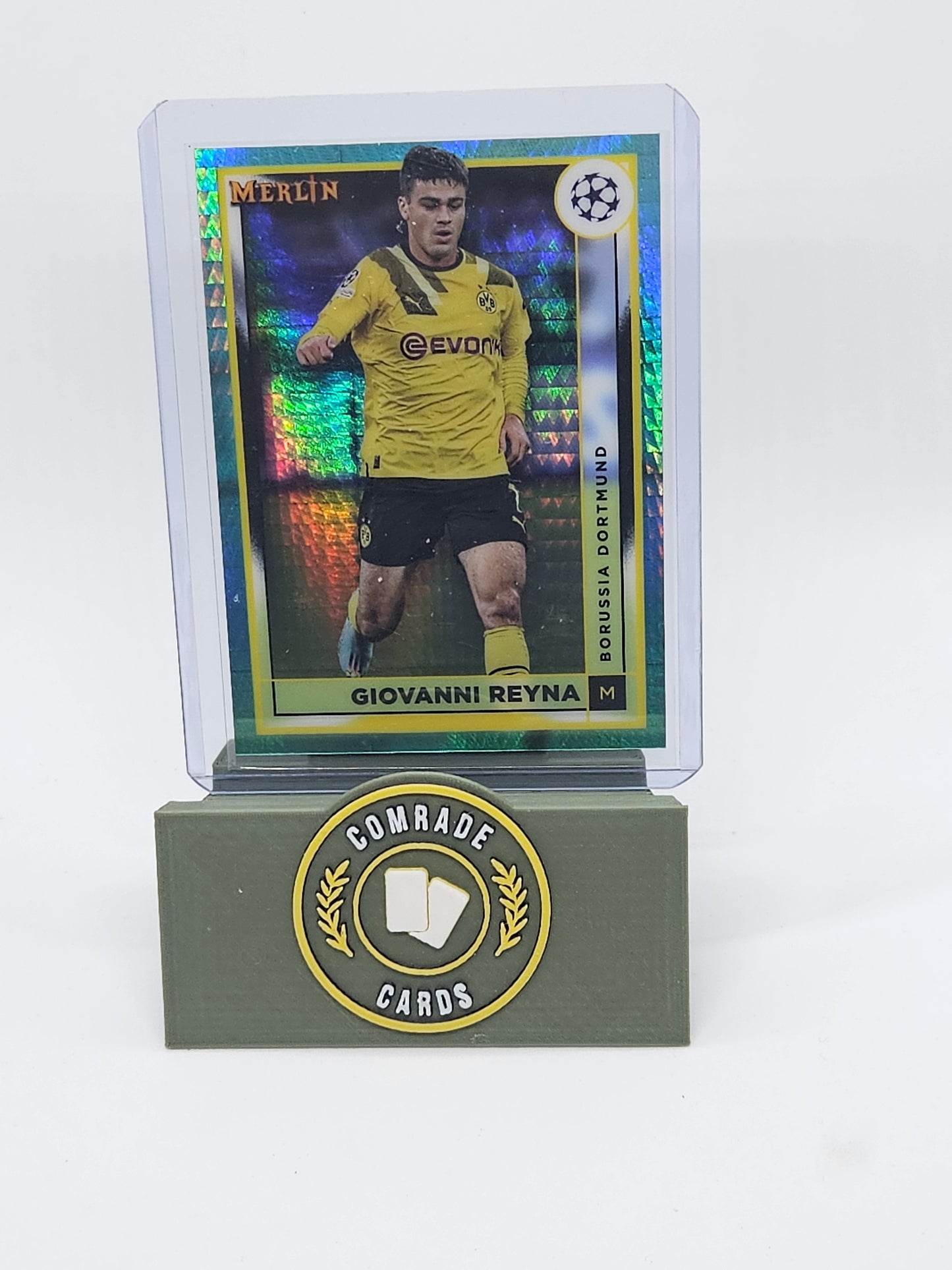 Giovanni Reyna (Dortmund) Parallel Topps Merlin Chrome UCC 2022-2023