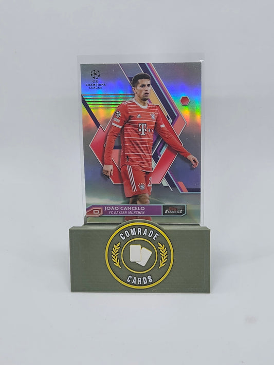 Joao Cancelo (Bayern München) Parallel Topps Finest UCC 2022-2023