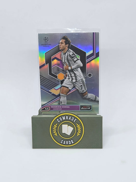 Federico Chiesa (Juventus) Parallel Topps Finest UCC 2022-2023