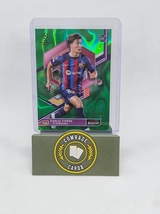 Pablo Torre (Barcelona) 43/99 Topps Finest 22/23