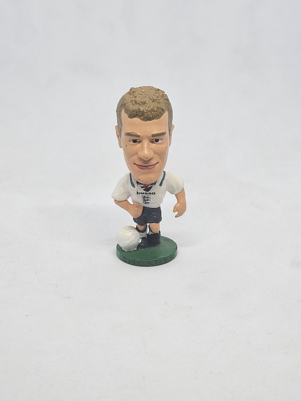 Alan Shearer (England) Loose Headiner Euro 1969