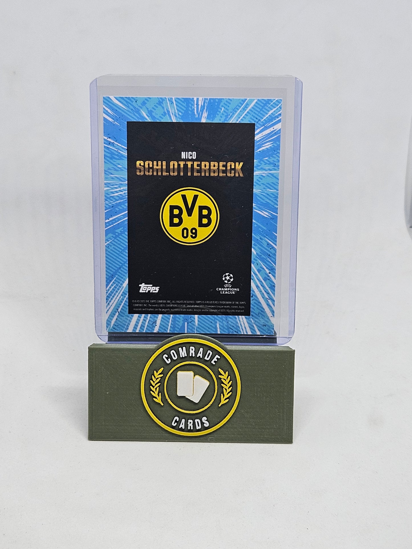 Nico Schlotterbeck (Dortmund) 43/49 Topps Gold 2023-2024