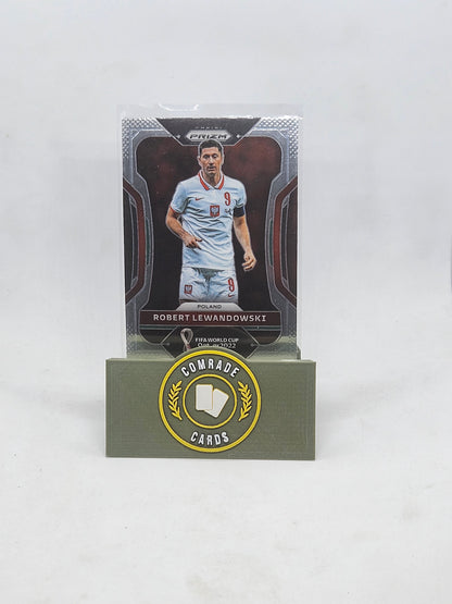 Robert Lewandowski (Poland) Base Prizm World Cup Qatar 2022