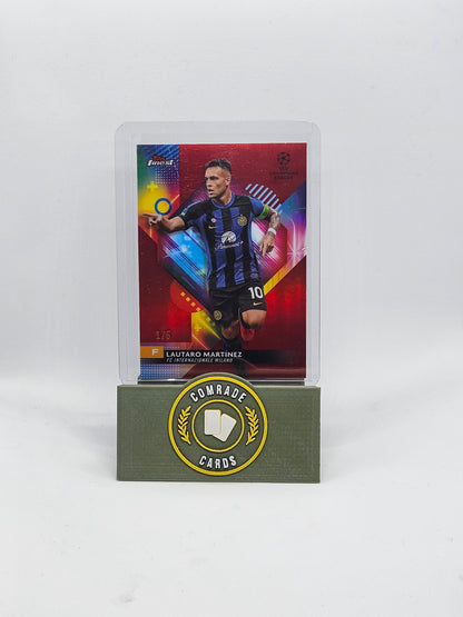 Lautaro Martinez (Inter Milan) 1/5 Topps Finest 2023-2024