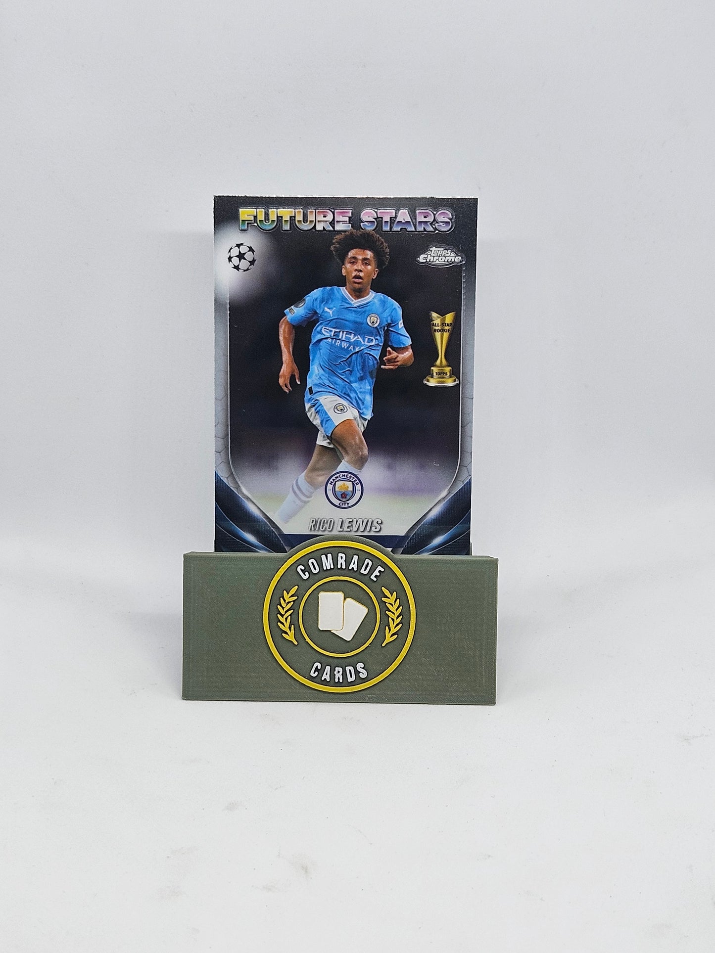 Rico Lewis (Man City) Base Topps Chrome 2023-2024