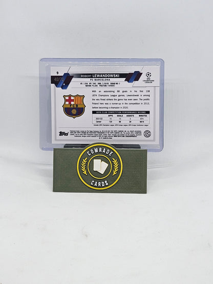 Robert Lewandowski (Barcelona) 40/70 Topps Sapphire 2022-2023