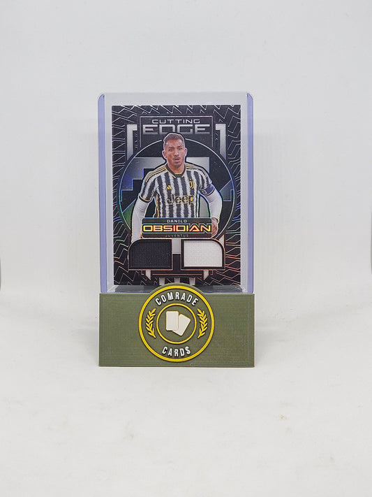 Danilo (Juventus) 038/199 Patch Obsidian 2023-2024