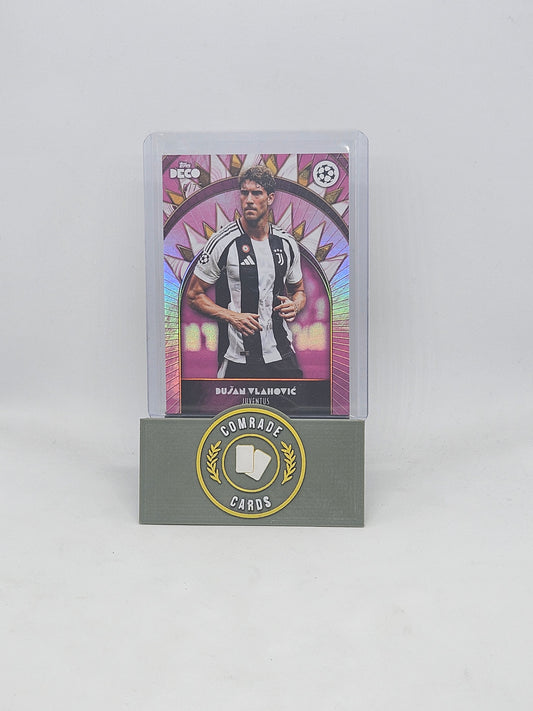 Dusan Vlahovic (Juventus) 40/75 Topps Deco 2024-2025