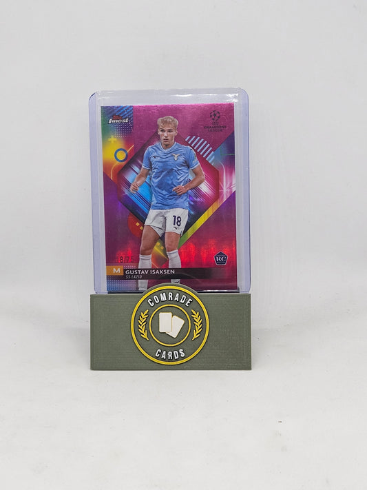 Gustav Isaksen (Lazio) 18/75 Topps Finest 2023-2024