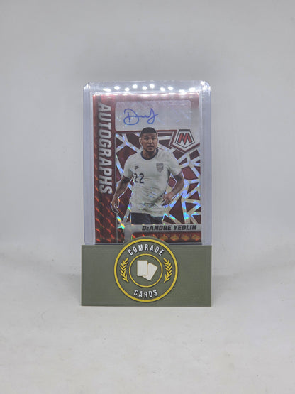 DeAndre Yedlin (USA) Autographed Card Mosaic World Cup Qatar 2021-2022