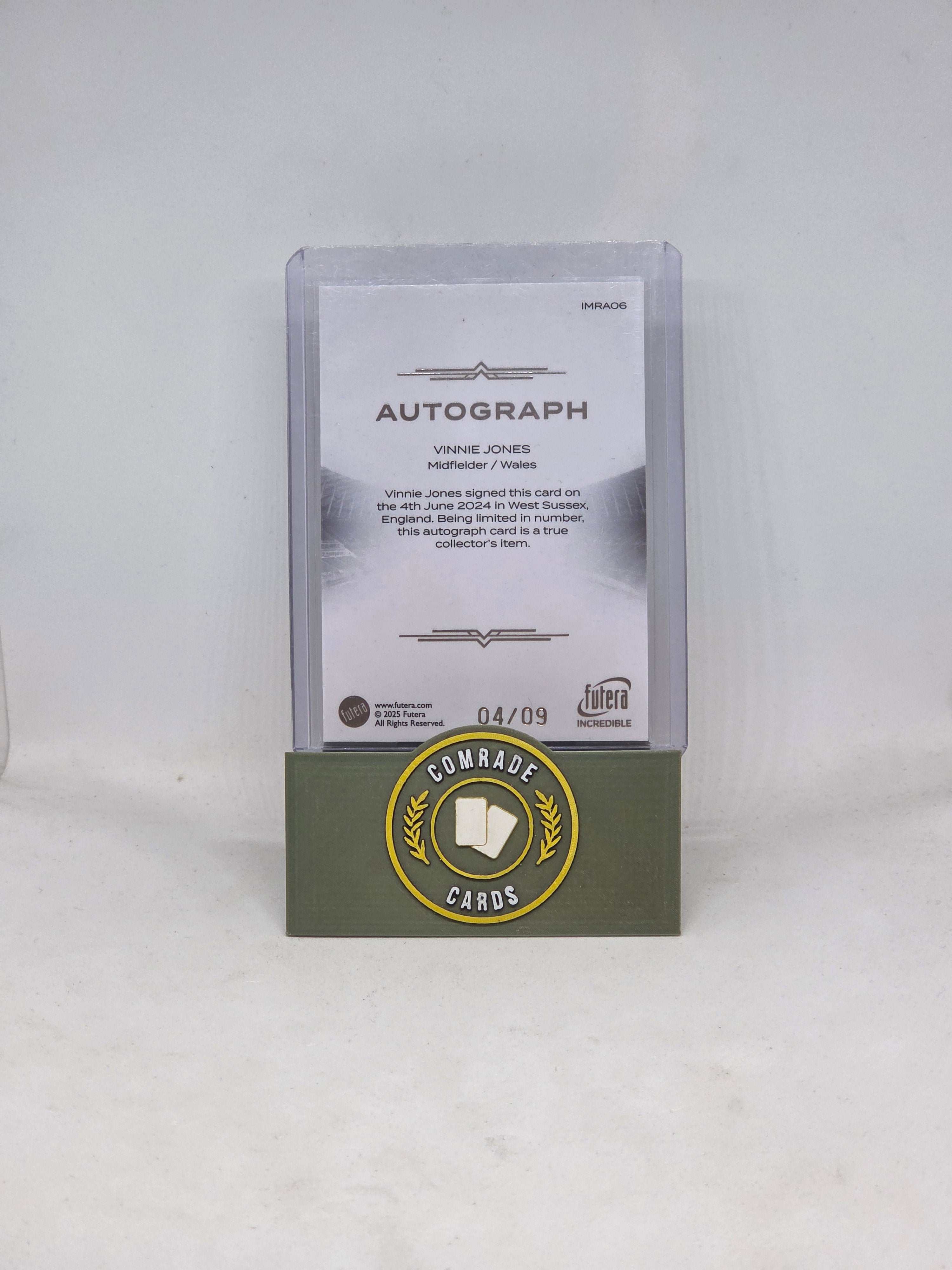 Vinnie Jones (England) 04/09 Autographed Card (ON CARD) Futera 2025