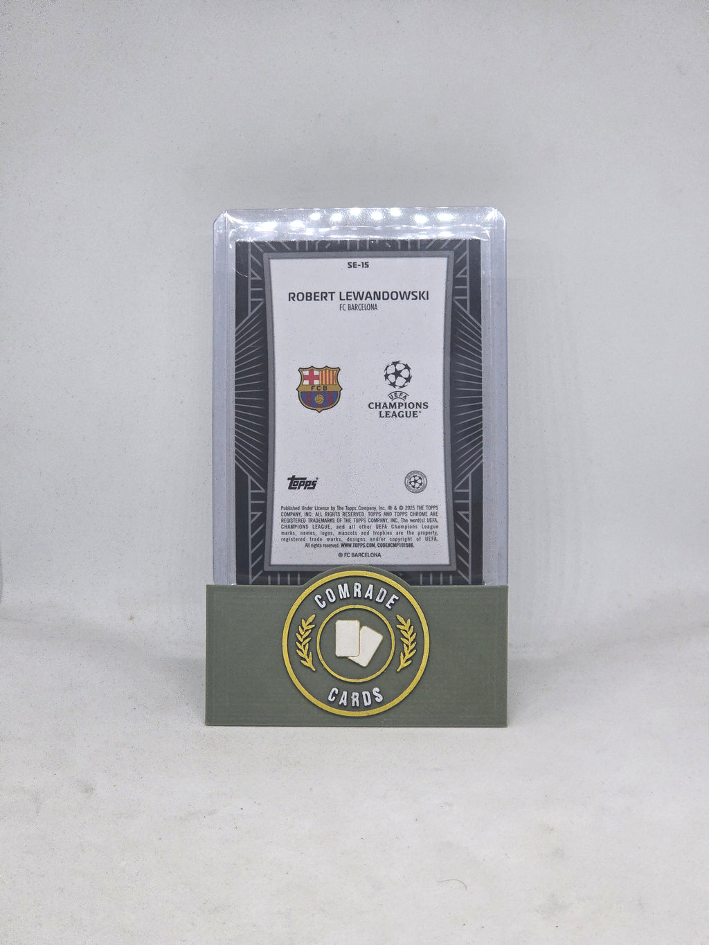 Robert Lewandowski (Barcelona) Shadow Etch SSP Topps Chrome 2024-2025