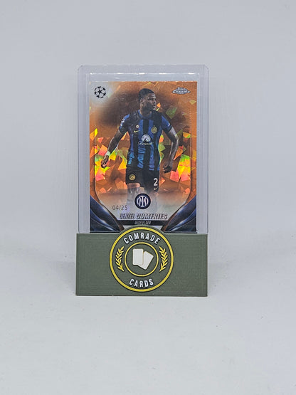 Denzel Dumfries (Inter Milan) 04/25 Topps Sapphire 2023-2024